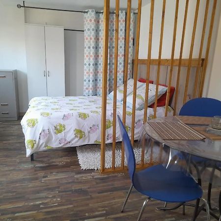 Apartamento Studio Lena Lézignan-Corbières Exterior foto